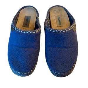 Sorel Royal Blue Fleece Slip-On Clogs/slippers women’s size 7